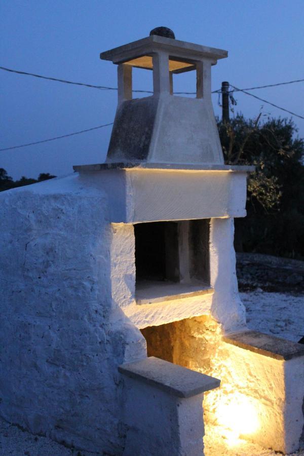 הוילה לוקורוטונדו Trulli Colibri' מראה חיצוני תמונה